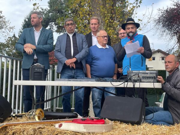 560150978_879396344768573_1933504362141961774_n